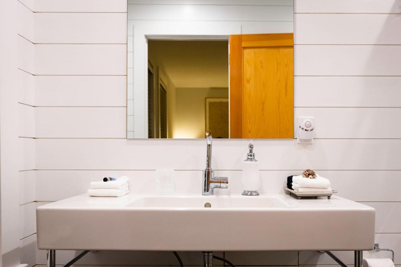 Seven Resort Style Inn Near Beach Shelter Island Heights Екстериор снимка